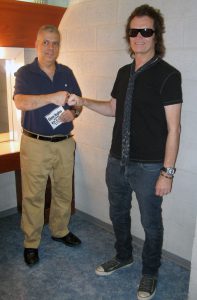 גלן יוז, בסיסט להקת דיפ פרפל